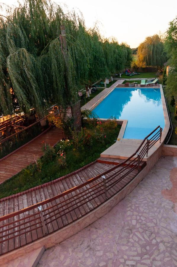 Mila Douăzeci şi Trei Paradis Hotel מראה חיצוני תמונה