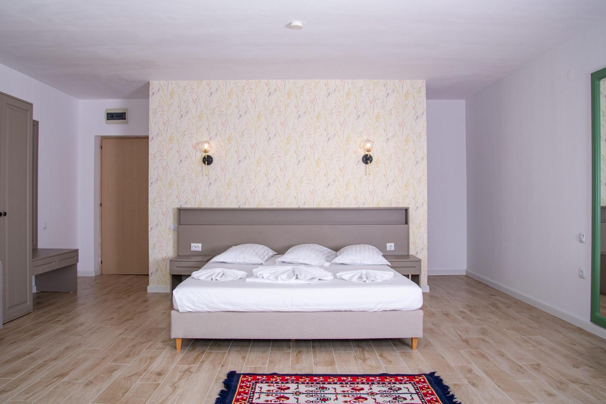 Mila Douăzeci şi Trei Paradis Hotel מראה חיצוני תמונה